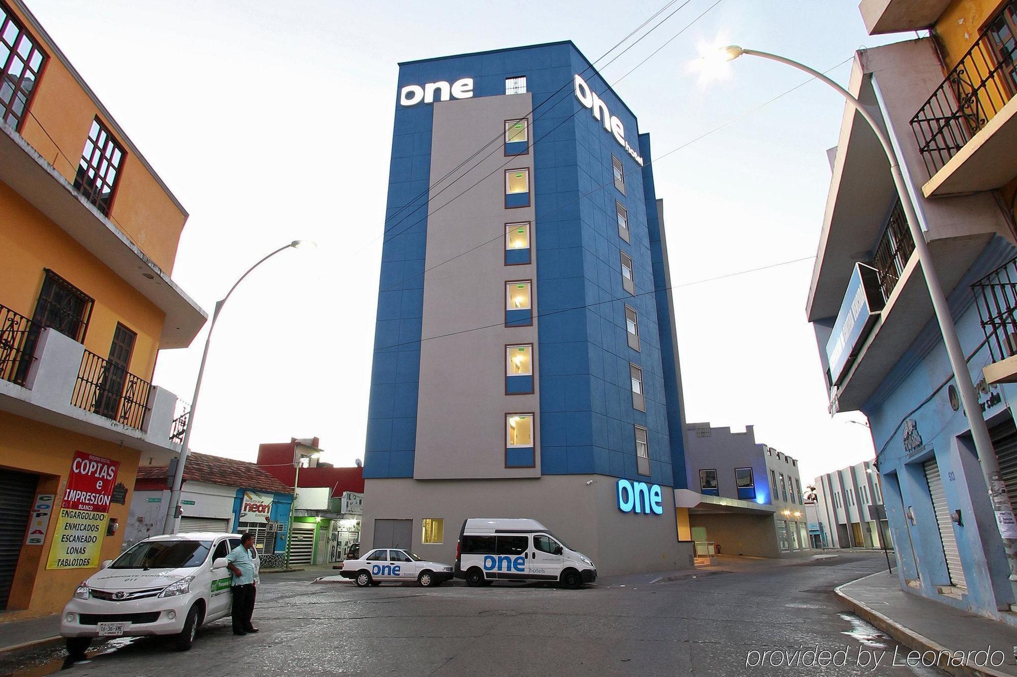 One Villahermosa Centro Екстер'єр фото