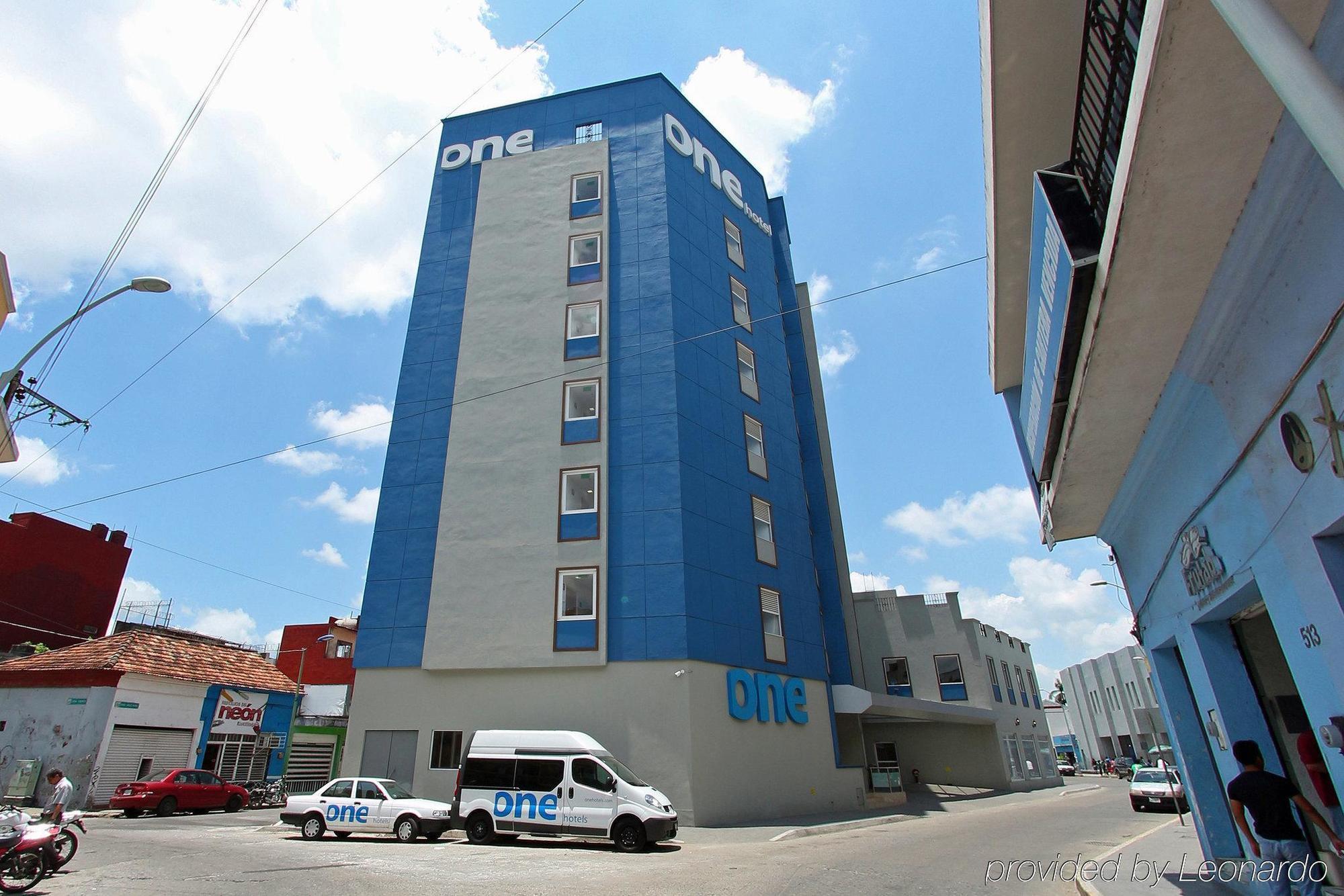 One Villahermosa Centro Екстер'єр фото