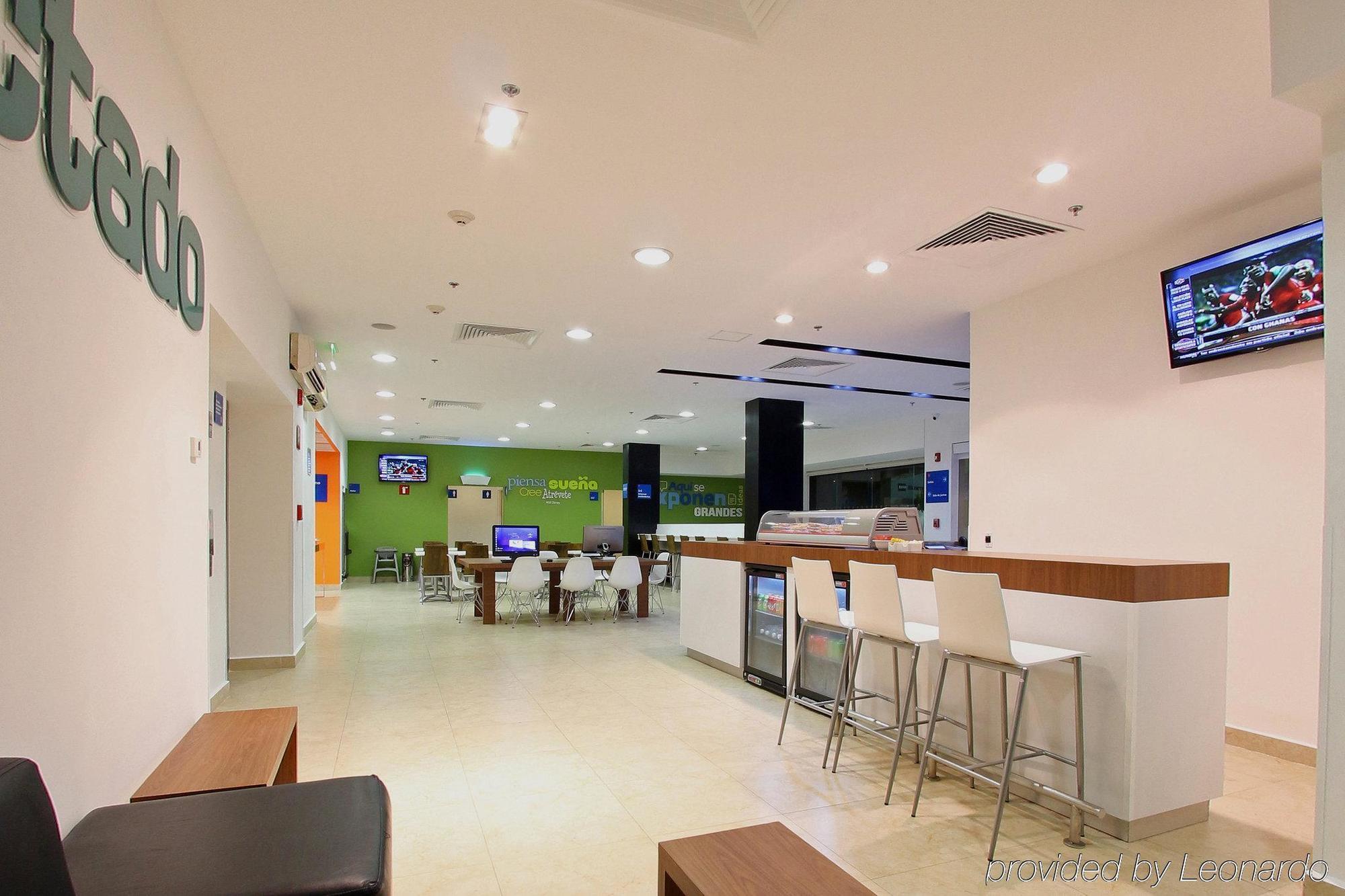 One Villahermosa Centro Інтер'єр фото