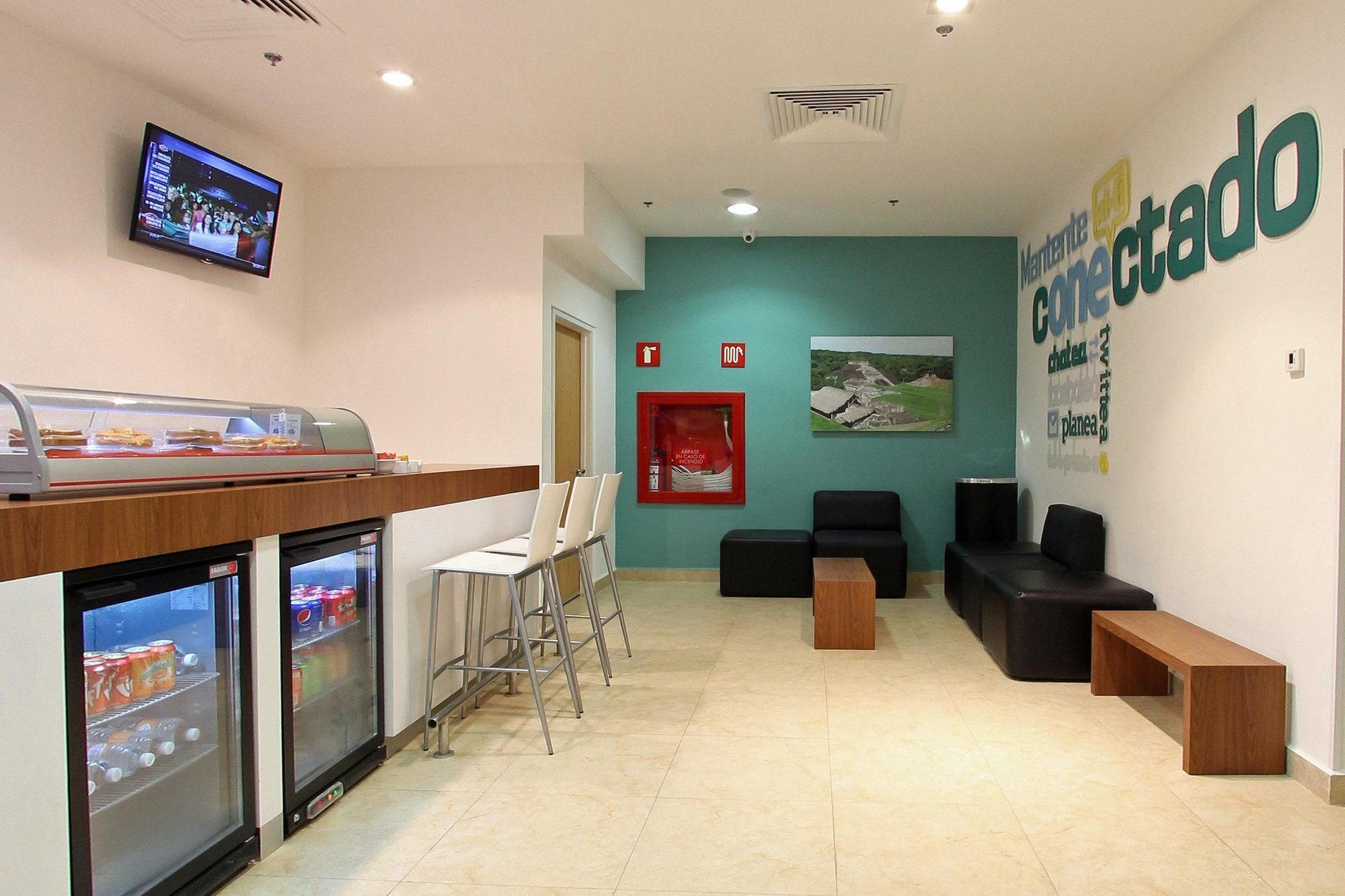 One Villahermosa Centro Екстер'єр фото