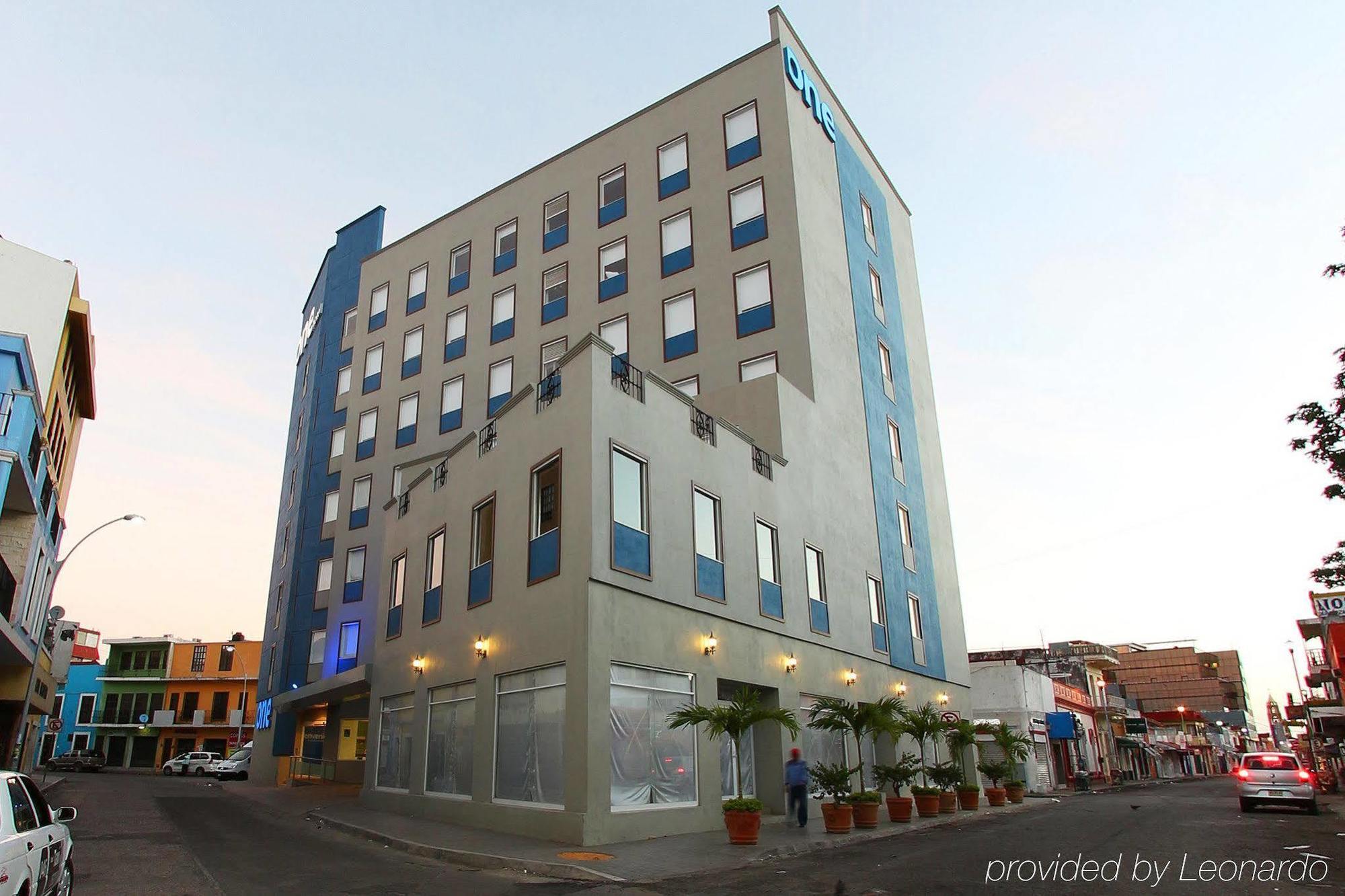 One Villahermosa Centro Екстер'єр фото
