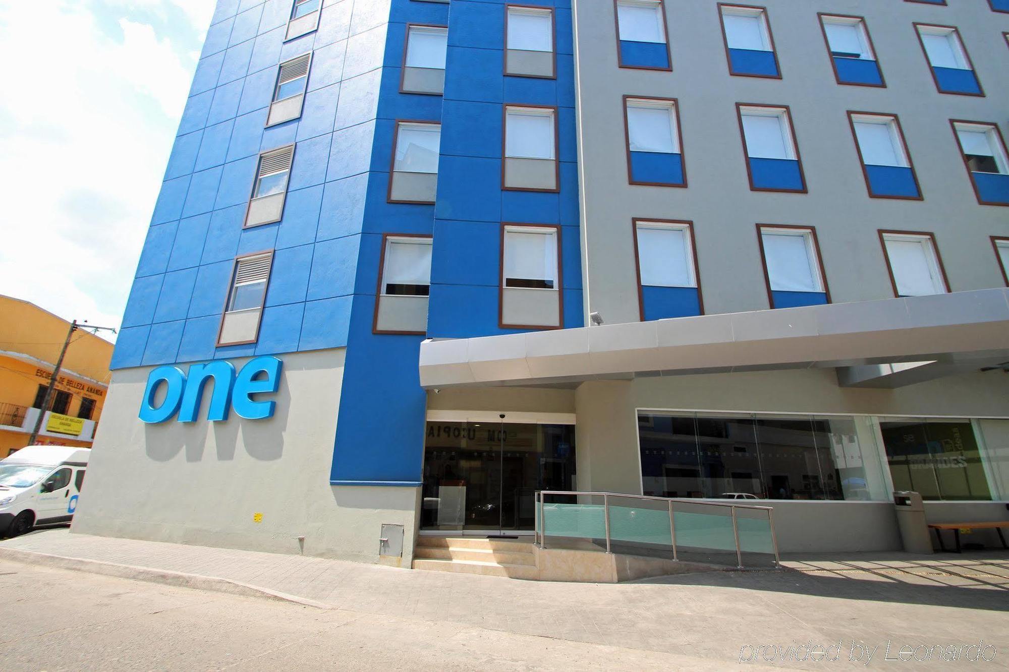 One Villahermosa Centro Екстер'єр фото